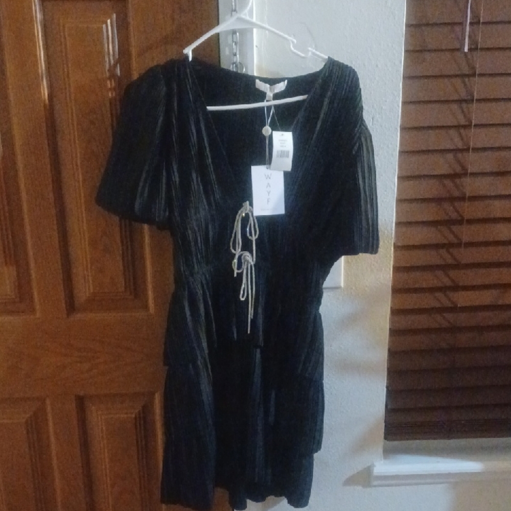 Black Sheath Mini Dress with Puff Sleeves and Square Neck